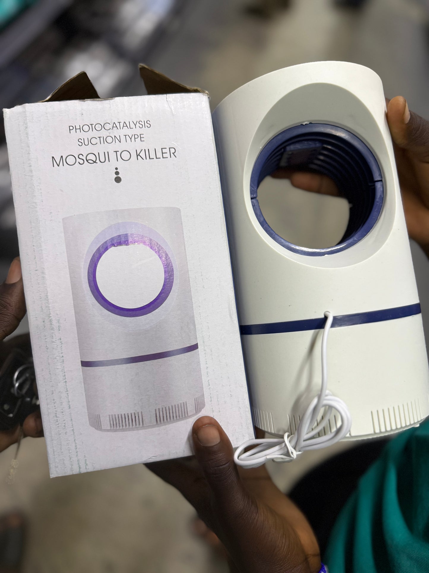 🦟 TUEUR D’INSECTES ÉLECTRIQUE INTELLIGENT – FINI LES MOUSTIQUES, MOUCHES ET NUISIBLES !